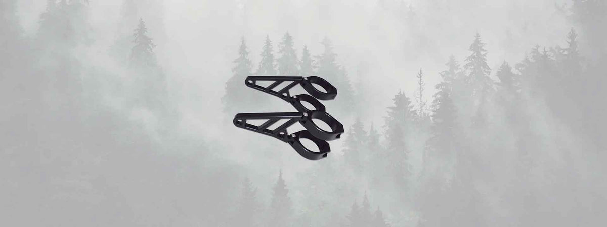Collection supports de phare moto chez Blackpines.fr