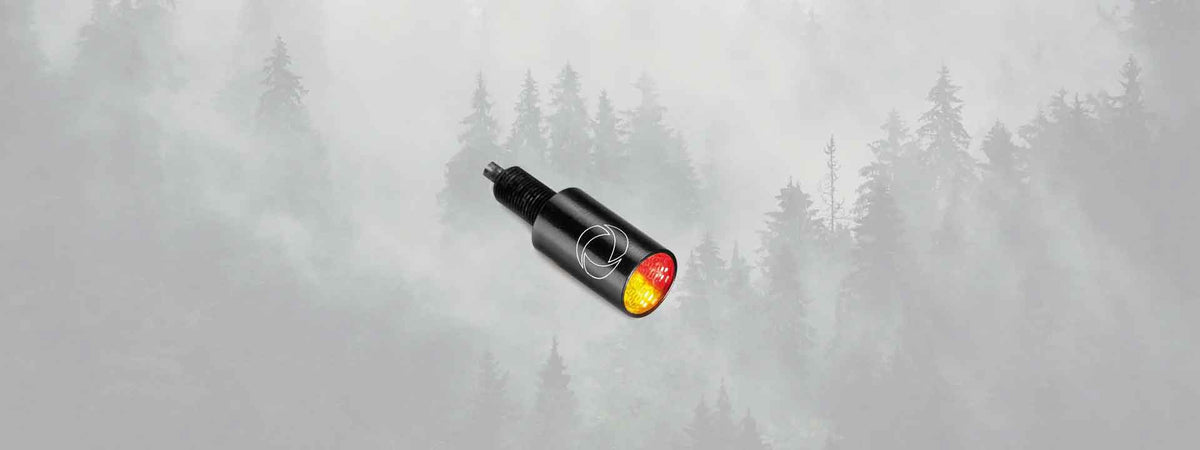 Collection de clignotants moto avec feux arrière intégré sur Blackpines.fr