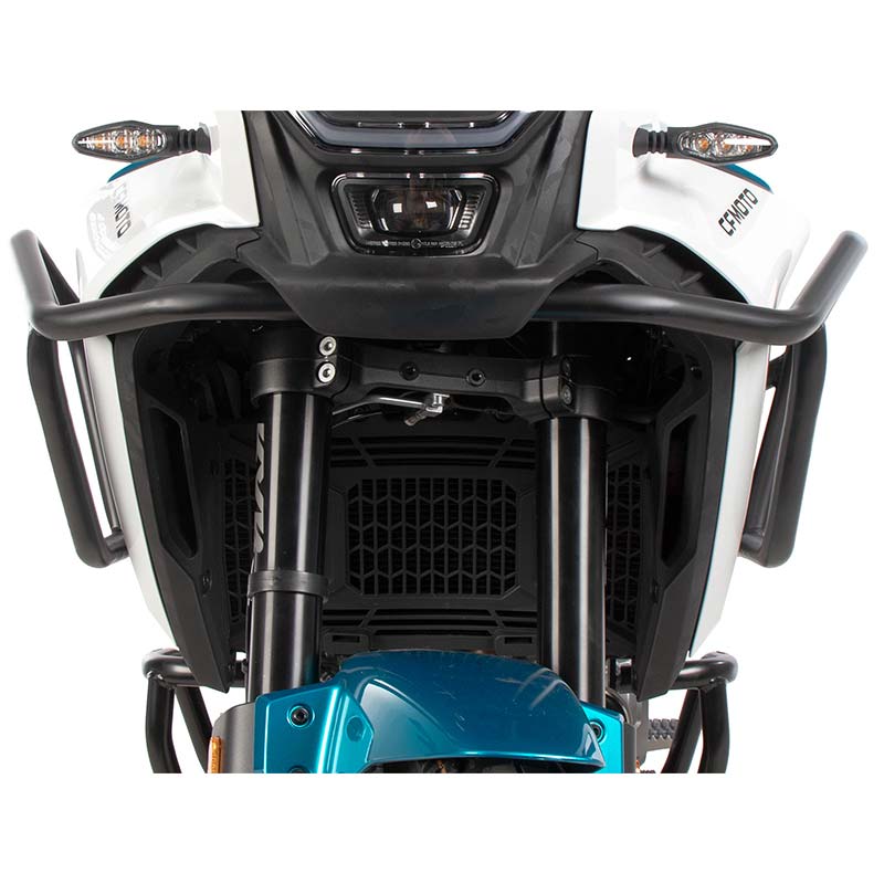 Crash bars reservoir moto noir CFMOTO 450MT Hepco & Becker. Blackpines.fr