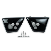 Caches lateraux vintage scrambler noir brillant pour Royal Enfield. Blackpines.fr