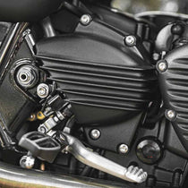 Cache-pignon STREAMLINER noir Motone Customs. Blackpines.fr
