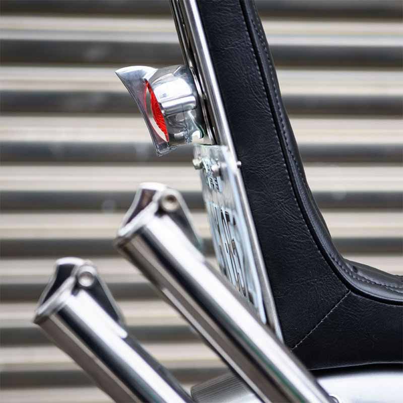 Feu arriere homologue CUDA poli Motone Customs. Blackpines.fr