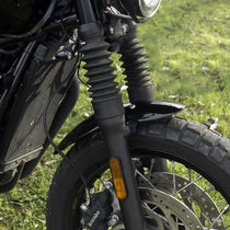 Triumph équipée du garde-boue avant court Bonvent