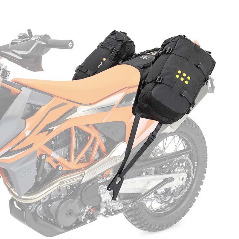 Harnais de selle OS-Base Kriega pour KTM690 Husqvarna701 et GasGas700 avec sacoches OS-12.
