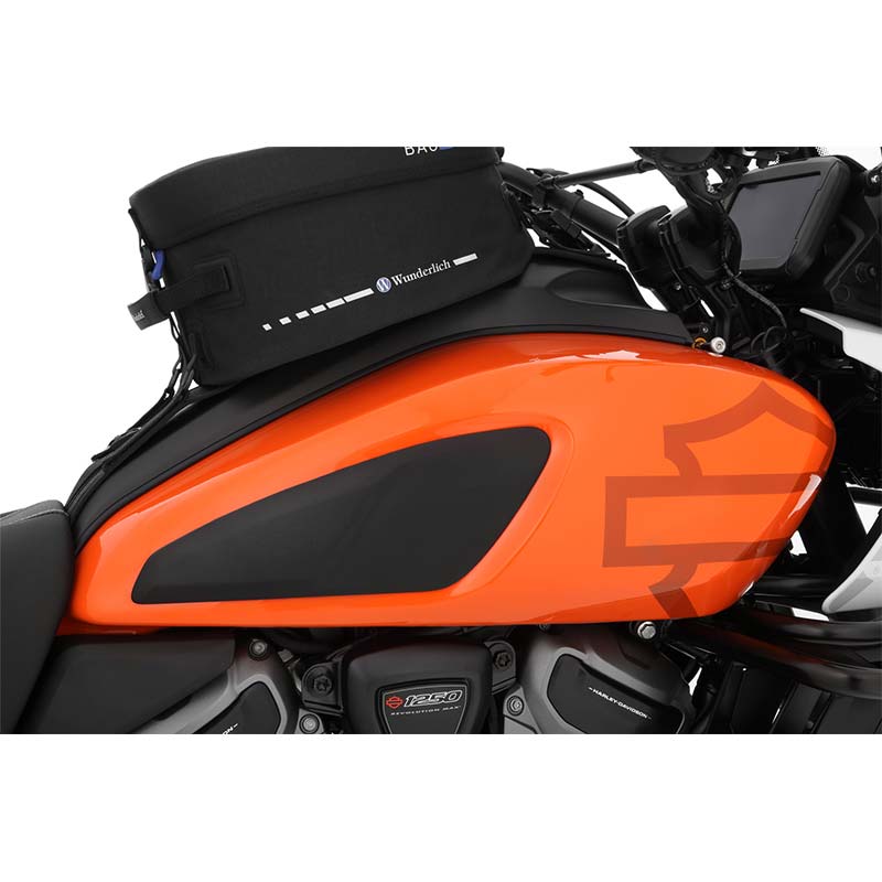 Protection de reservoir moto Harley-Davidson Pan America Wunderlich. Blackpines.fr