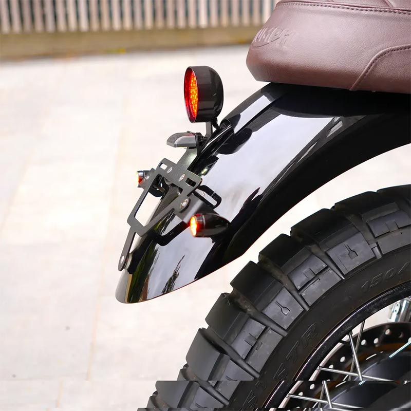 Kit feu arrière LED homologué avec support de plaque Bonvent pour Triumph Bonneville T100LC et T120.