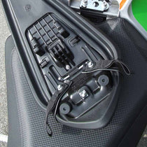 Kit de montage US-DRYPACK pour Aprilia Tuono V4.