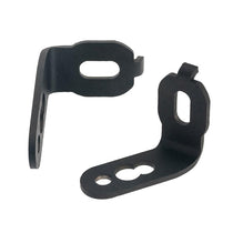 Supports de clignotants sur plaque immatriculation L-Clamps Motone Customs. Blackpines.fr