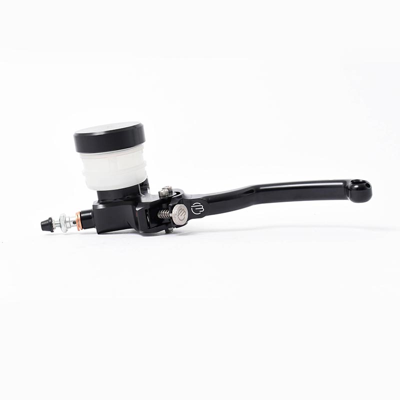 Maitre-cylindre embrayage axial CLASSIC CAR12 noir Beringer. Blackpines.fr
