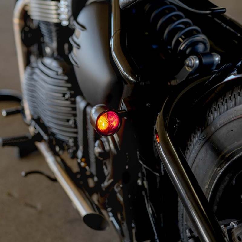 Feu arriere LED SMD ICON 3 en 1 Motone Customs. Blackpines.fr