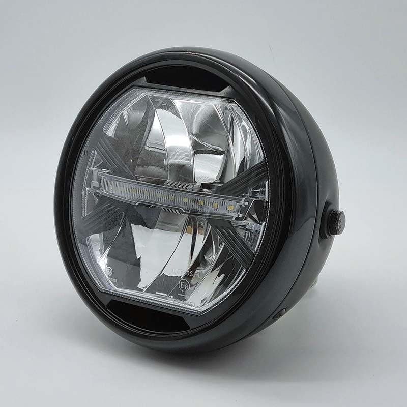 Phare moto LED type 3 avec cuvelage noir. Blackpines.fr
