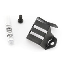 Protection reservoir arriere liquide de frein Wunderlich pour Pan America. Blackpines.fr