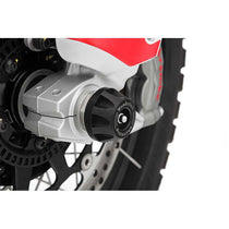 Protection essieu avant moto Ducati DesertX Wunderlich Doubleshock. Blackpines.fr