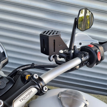 Protection bocal liquide de frein (Triumph 1200 Scrambler XE/XC, Ducati Multistrada, Harley 1250 Pan America) | Blackpines - blackpines.fr