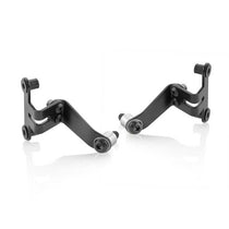 Kit de montage Rizoma ZDM131B pour saute-vent CF010. Blackpines.fr