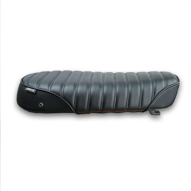 Selle mono noire scrambler pour Royal Enfield serie 650. Blackpines.fr
