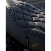 Selle Motone Customs speed cafe diamondblack pour Speed Twin 1200. Blackpines.fr