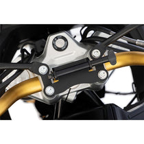 Support GPS ou Smartphone Wunderlich sur pontet de guidon BMW F450GS.