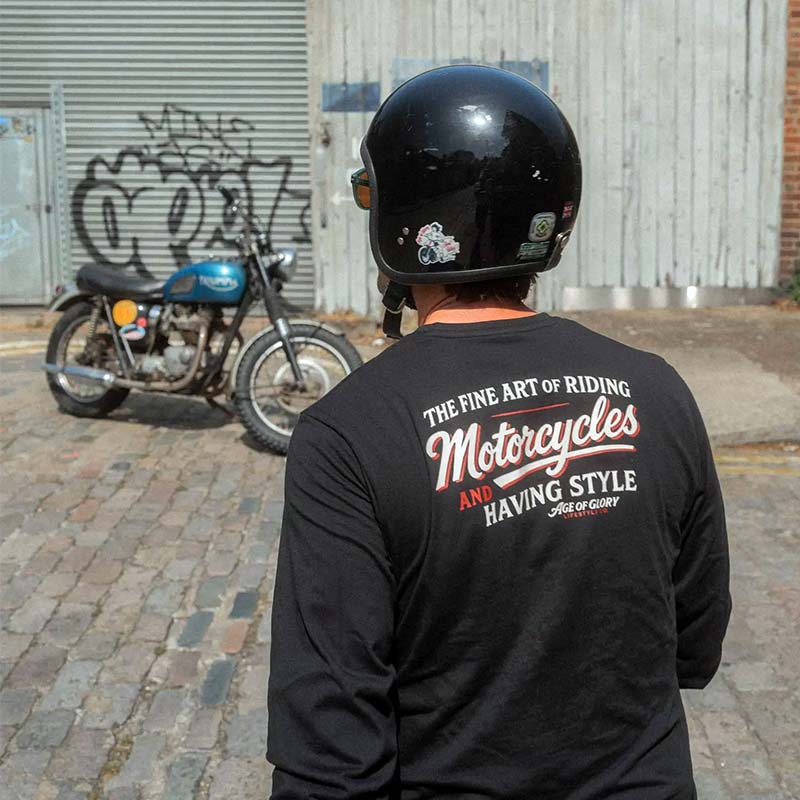 Tee Shirt manches longues noir Age of Glory The Fine Art of Riding.