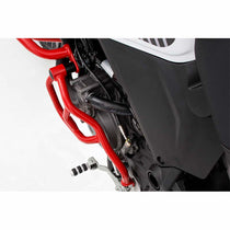 Pare-carter moteur gauche rouge Wunderlich pour Ducati DesertX. Blackpines.fr