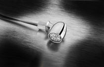 Clignotant boitier chrome 3 en 1 Atto DF marque Kellermann. Blackpines.fr