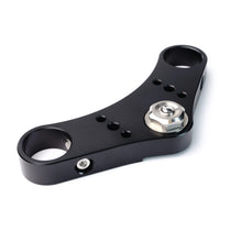 Ecrou de colonne de direction avec bouton poussoir Rebelmoto pour fourche BMW  K100 et K75. Blackpines.fr