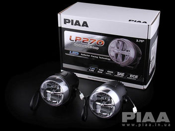 Kit phares additionnels antibrouillard blancs LP270 LED PIAA DK277X. Blackpines.fr