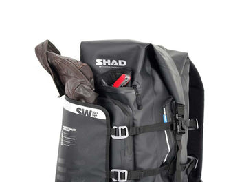 Sac a dos et sac de selle moto SW45 Shad. Blackpines.fr