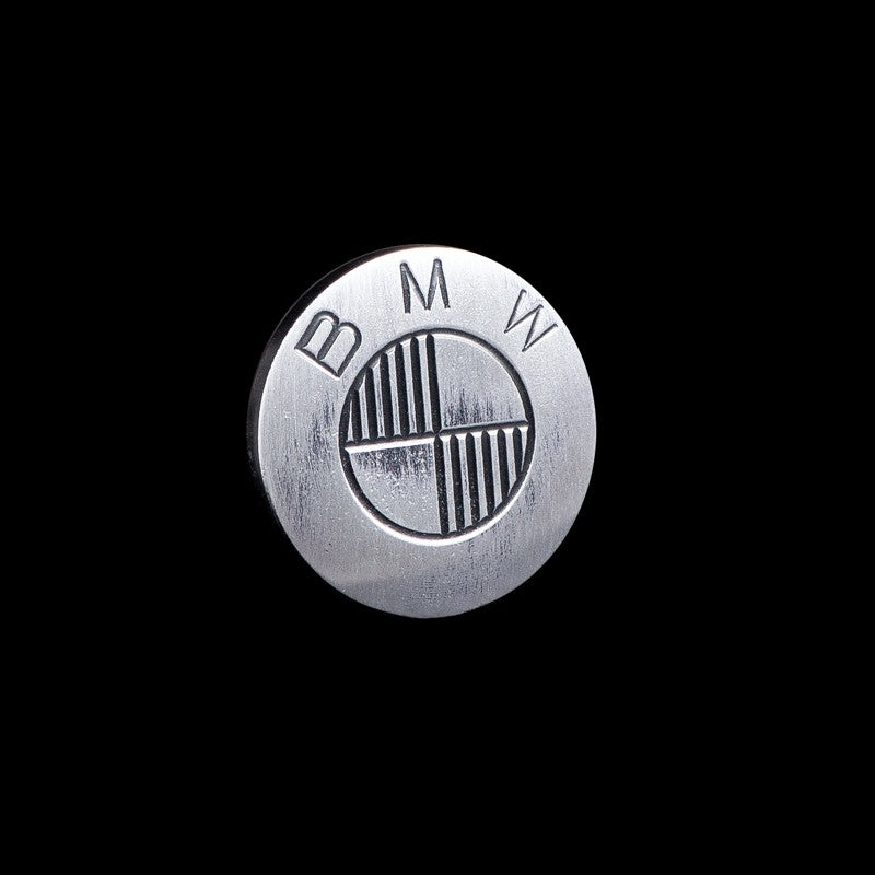 Badge Ex-Motorcycle brosse raye noir pour carter distribution BMW RnineT. Blackpines.fr
