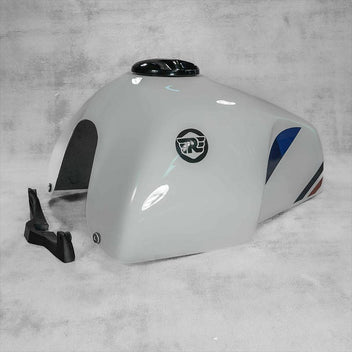Cache reservoir moto rallye blanc pour Interceptor. Blackpines.fr