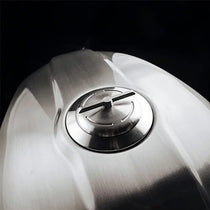 Bouchon de reservoir usine V2 Le Motographe pour BMW R nineT. Blackpines.fr