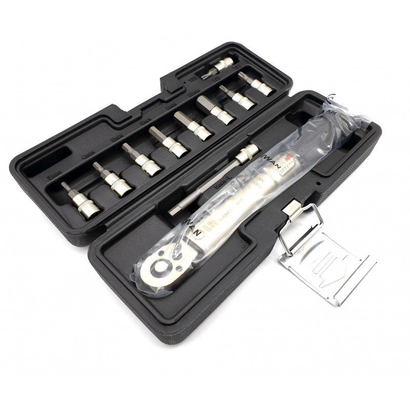 Coffret cle dynamometrique Brazoline. Blackpines.fr