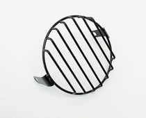 Grille pour phare Royal Enfield 650 par Hedgehog Motorcycles. Blackpines.fr
