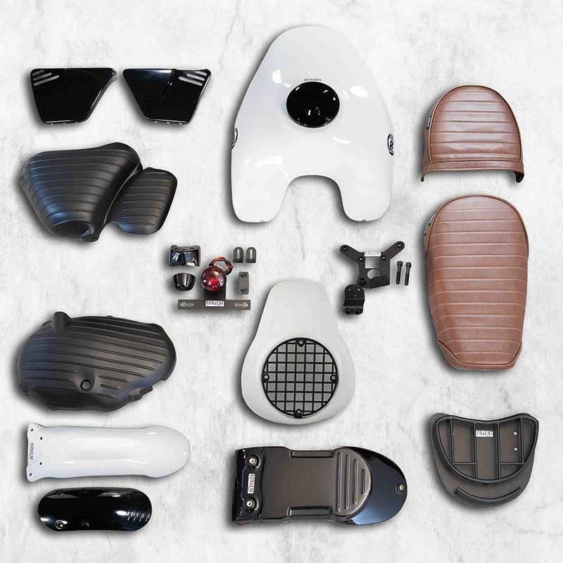 Kit blanc scrambler vintage rallye Bonvent Motorbikes pour Interceptor. Blackpines.fr
