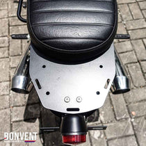 Plaque porte-bagages pour Royal Enfield. Blackpines.fr