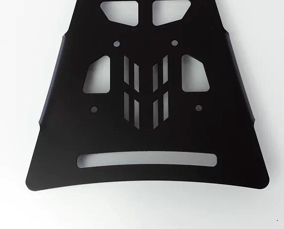 Porte paquet Hedgehog pour Royal Enfield 400 Himalayan. Blackpines.fr