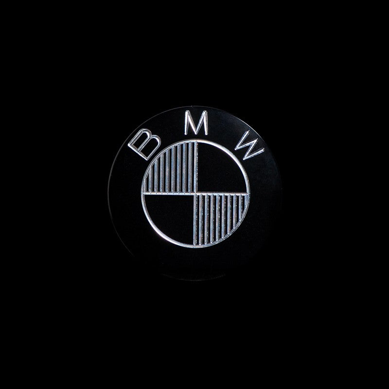 Badge Ex-Motorcycle noir pour carter distribution BMW RnineT. Blackpines.fr