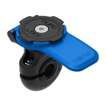 Support telephone sur retroviseur moto Quad Lock. Blackpines.fr